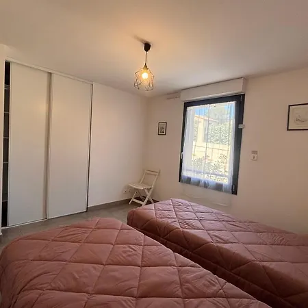 Avec Jardin à Saint-raphaël Appartement *